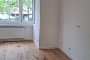 Stadt nah, Stadtwald nah, Zuhause angekommen - 3 Zimmer Wohnung + Loggia + Modernisiert,  Lindenthal