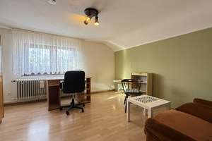 KAPITALANLAGE: Zweifamilienhaus mit ausgebautem DG, Balkon, Terrasse, großem Garten und Garage – Die vollständige Adresse der Immobilie erhältst du vom Anbieter., 76139 Hagsfeld, Karlsruhe – Vorschaubild 9
