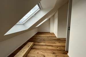 °KFW 55 JETZT SICHERN Moderner Klassizismus BEZUGSFERTIG - A+ - 5 Zimmer - Wärmepumpe - Garten° – Kanalstraße 1b, 41363 Jüchen – Vorschaubild 11