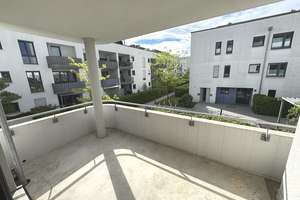 B.J.-2015 / Frei ab sofort / 2-Zi.-Wohnung mit Südbalkon in grüner Wohnlage! – Gret-Palucca-Weg 3, 81245 Altaubing, München – Vorschaubild 2