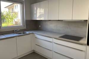 Endlich Platz! Großzügige DHH mit Garten in Erlensee – Weingartenstraße 15d, 63526 Erlensee – Vorschaubild 1