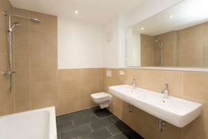 Elegante 4- Zimmer-Wohnung im Herzen von Wiesbaden! – Wagemannstrasse 32-36, 65183 Mitte, Wiesbaden – Vorschaubild 4