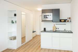 Möbliertes 1-Zimmer Apartment in Köln-Ehrenfeld - für Studierende & Auszubildende! – Vogelsanger Straße 202, 50825 Ehrenfeld (Ortsteil), Köln – Vorschaubild 2