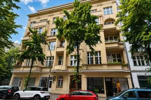 Zeitloser Berliner Charme: Stilvolle 2-Zimmer-Wohnung nahe Akazienkiez