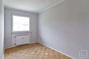 Zwischen Bundesbank und Niddapark: Helle, sanierte 3 Zi.-Whg. mit schönem Westbalkon – 60431 Ginnheim, Frankfurt am Main – Vorschaubild 5