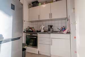 KAUF GEGEN GEBOT / Vermietetes 1,5 Zimmer-Apartment im 8. OG – München – Vorschaubild 7