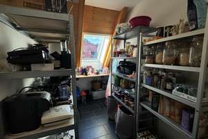 EINFAMILIENHAUS MIT ZWEI EINLIEGERWOHNUNGEN UND AUSBAUPOTENTIAL – Die vollständige Adresse der Immobilie erhältst du vom Anbieter., 90616 Neuhof an der Zenn – Vorschaubild 38
