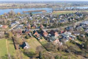 Großes Einfamilienhaus mit Baugrundstück direkt an der Elbe – Die vollständige Adresse der Immobilie erhältst du vom Anbieter., 21217 Seevetal – Vorschaubild 2