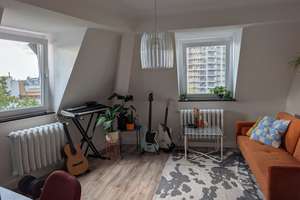Nachmieter gesucht: 3 Zimmer mit EBK & Blick auf die Agneskirche (leider nicht WG-tauglich) – Neusser Straße 69, 50670 Neustadt/Nord, Köln – Vorschaubild 4