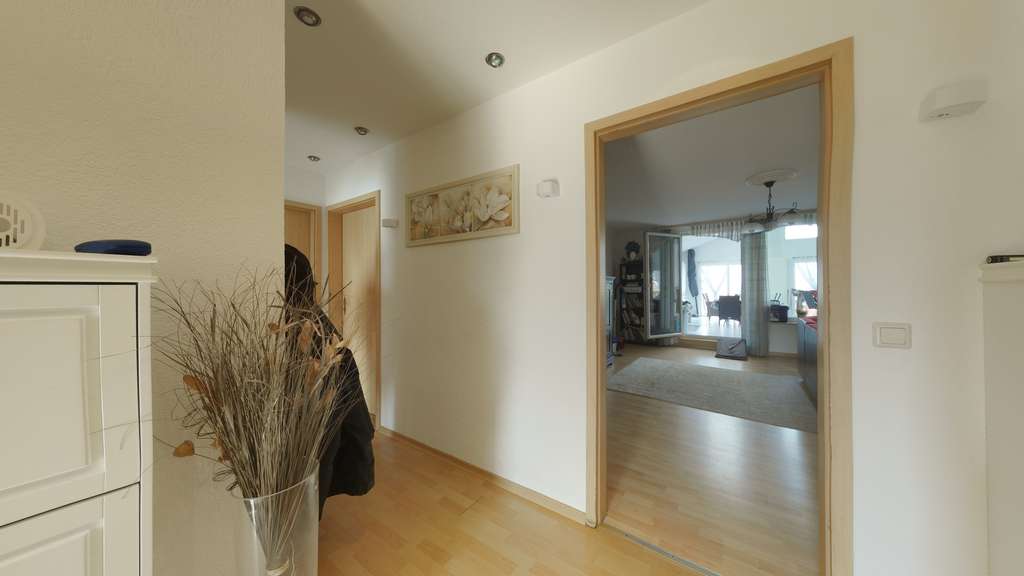 Immobilie in Meinersen - Wohnen für die ganze Familie: Ein Zuhause mit Wintergarten, Terrasse und Garten! (AG-1020-186) - Bild 4