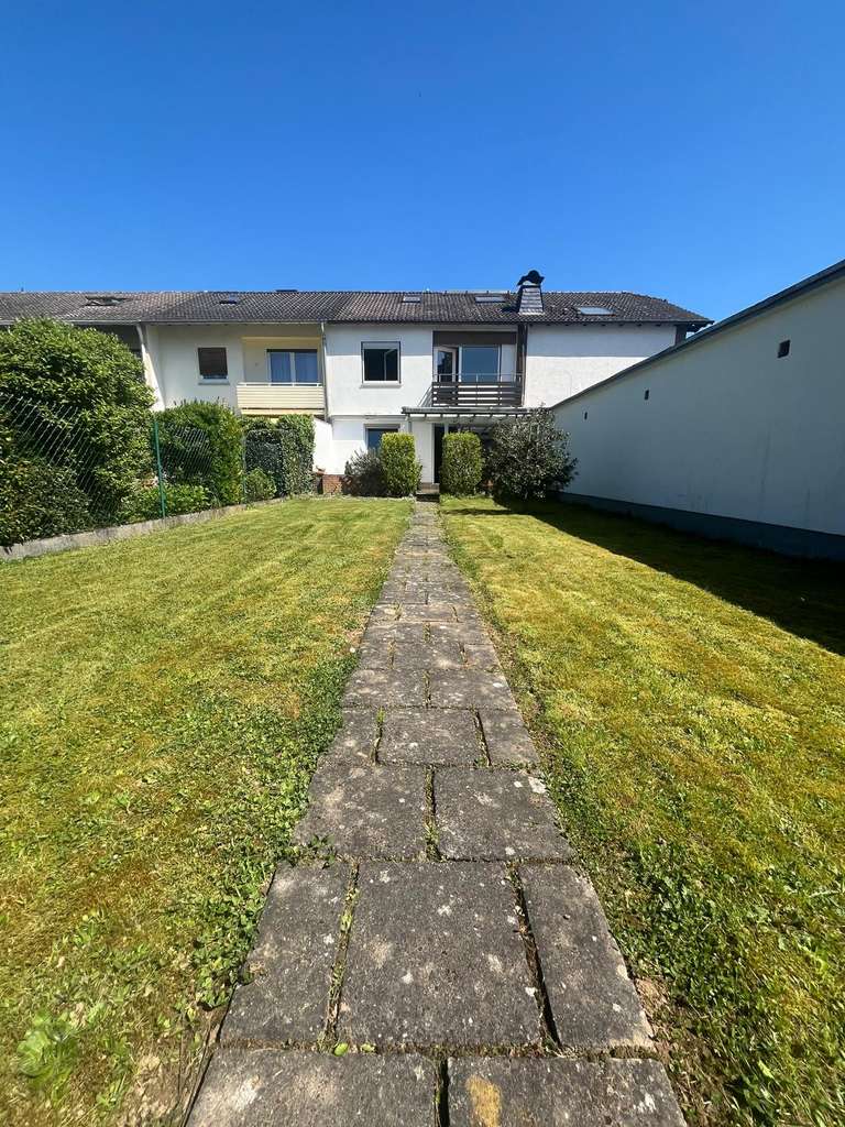 Immobilie in Remagen - Reiheneckhaus in Remagen mit Einliegerwohnung und Garage - Bild 2