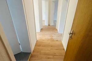 Geräumige 3 Zimmer Wohnung – Die vollständige Adresse der Immobilie erhältst du vom Anbieter., 46049 Lirich-Nord, Oberhausen – Vorschaubild 7
