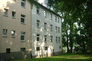 *Tageslichtbad*Erstbezug nach Kernsanierung*Altbau*Gemeinschaftsgarten* – Harkortstr. 49, 45145 Holsterhausen, Essen – Vorschaubild 3