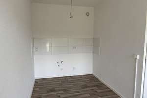 Helle 3-Raumwohnung mit Balkon sucht neue Mieter – Klettenweg 16, 99097 Wiesenhügel, Erfurt – Vorschaubild 6
