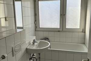 Gemütliche Wohnung mit Balkon in der Horster Str. 193 in Gelsenkirchen – Horster Str. 193, 45897 Gelsenkirchen – Vorschaubild 7