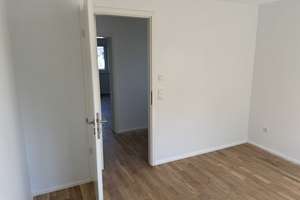 Erstbezug | Sonnige 3,5-Zimmer Wohnung | Einbauküche | Balkon | Einzelgarage | KFW55 | ER-Zentrum – Anton-Bruckner-Straße 8, 91052 Röthelheim, Erlangen – Vorschaubild 43