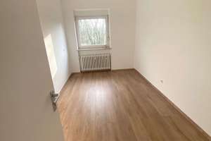 Frisch renovierte helle 3-Zimmer-Wohnung mit Balkon in Dortmund – Albert-Schweitzer-Weg 9, 44369 Westerfilde, Dortmund – Vorschaubild 11