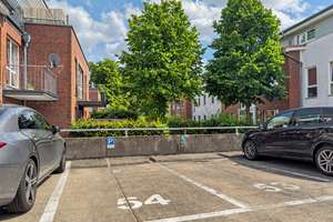Zentrale Geräumige 1-Zimmerwohnung mit ruhigem Südbalkon, eigener Stellplatz inklusive! – 23558 Sankt Lorenz Süd, Lübeck – Vorschaubild 8