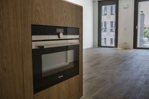 Perfektes Stadt-Studio mit Interior-Konzept. Best of LEHEL HÖFE. Designed by Holzrausch. – Oettingenstraße 8a, 80538 Englischer Garten, München – Vorschaubild 4