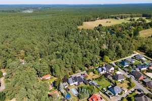Bezugsfrei, Einfamilienhaus mit Pool und großem Garten. – Barnim (Kreis) – Vorschaubild 15
