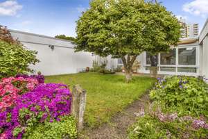 Bremen-Vahr: Gepflegter Flachdachbungalow mit Garage, Garten und durchdachtem Schnitt – Die vollständige Adresse der Immobilie erhältst du vom Anbieter., 28329 Gartenstadt Vahr, Bremen – Vorschaubild 4