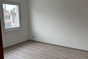 Wohnen im Zentrum, 1. OG - neuer Bodenbelag, frisch gestrichen – Kleistraße 43, 38440 Stadtmitte (Ortsteil), Wolfsburg – Vorschaubild 6