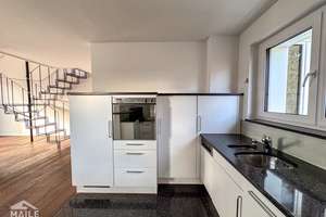 Helle, modernisierte 2,5 Zimmer- Maisonettewohnung mit EBK, Balkon und Loggia und Blick ins Grüne – Steinpilzweg 8, 70599 Schönberg, Stuttgart – Vorschaubild 5