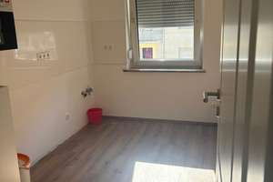 Frisch renovierte 3-Zimmer-Wohnung mit Balkon in zentraler Lage von Pfersee – Luitpoldstr 13, 86157 Pfersee-Süd, Augsburg – Vorschaubild 18