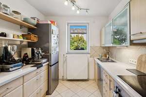 Gepflegtes modernisiertes Reihenhaus in Südausrichtung schöner Garten ruhige Lage Mainz Kostheim – Die vollständige Adresse der Immobilie erhältst du vom Anbieter., 55246 Mainz-Kostheim, Wiesbaden – Vorschaubild 12