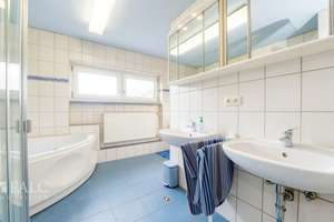 Halbes Haus, ganzes Glück, noch mehr Garten! FALC Immobilien Heilbronn – Damaschkestraße 3, 74081 Sontheim, Heilbronn – Vorschaubild 9