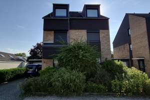 Moderne & lichtdurchflutete Maisonettewohnung mit Sonnenbalkon in ruhiger Lage von Bonn-Ückesdorf!