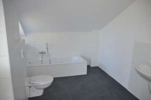  4-Zimmer-Doppelhaushälfte mit traumhaften Blick in die Natur Neumünster Gadeland – Die vollständige Adresse der Immobilie erhältst du vom Anbieter., 24539 Gadeland, Neumünster – Vorschaubild 6