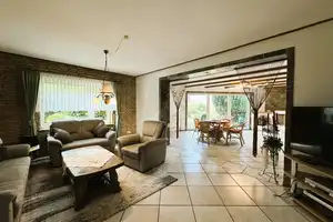 Mit Weitblick: Einfamilienhaus mit Garage und Garten in ruhiger Lage – Aurich (Kreis) – Vorschaubild 8