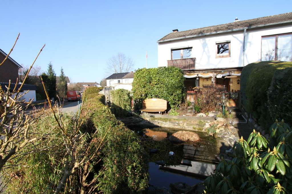 Immobilie in Bargteheide - Reihenendhaus mit Vollkeller und gepflegtem Garten in Bargteheide "Vogelsiedlung" - Bild 0
