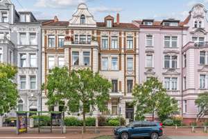 Altbauetage mit großem Balkon und Aufzug – Die vollständige Adresse der Immobilie erhältst du vom Anbieter., 30161 Oststadt, Hannover – Vorschaubild 2