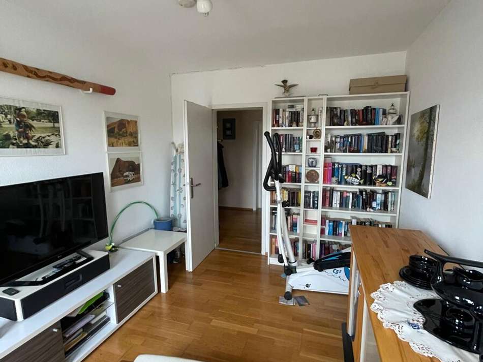 Kinderzimmer Blick 1