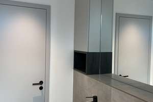 Dachgeschoss Wohnung -  Komplett saniert  - mit Klimaanlage & Einbauküche & großer Loggia – Hermannstr. 22, 40233 Flingern Nord, Düsseldorf – Vorschaubild 18