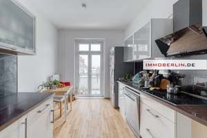 IMMOBERLIN.DE - Charmante Altbauwohnung mit ruhigem Südwestbalkon – Die vollständige Adresse der Immobilie erhältst du vom Anbieter., 12437 Baumschulenweg, Berlin – Vorschaubild 4
