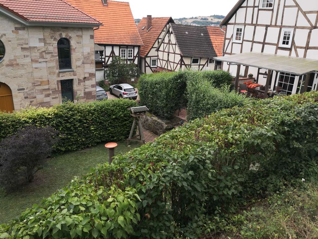 Immobilie in Felsberg - Schönes Fachwerkhaus mit großem Garten unterhalb der Felsburg - Bild 2