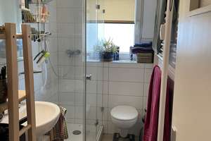 Lev.-Opladen: 2. OG, helle 3-Zi., 75-qm-Stadtwhg., Fensterbad, Parkett, Südbalkon, Nähe Bhf. – Die vollständige Adresse der Immobilie erhältst du vom Anbieter., 51379 Opladen, Leverkusen – Vorschaubild 5