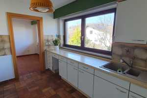 Großzügiger Bungalow mit herrlichem Garten in Deggendorf zu vermieten. – Deggendorf (Kreis) – Vorschaubild 10