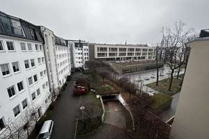 DREIRAUMWOHNUNG MIT AUFZUG, GÄSTE-WC, NEUER VINYLBODEN, FREI AB SOFORT – Melanchthonstraße 7, 1099 Innere Neustadt, Dresden – Vorschaubild 7