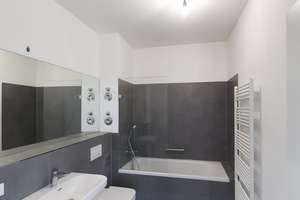Schön geschnitten 2 Zimmer Wohnung mit Balkon & EBK in Berlin Mitte – Hedwig-Porschütz-Straße 28, 10557 Moabit, Berlin – Vorschaubild 4