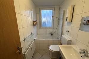 2,5-Zimmer-Wohnung im Dachgeschoss in Essen – Grünstraße 47, 45326 Altenessen-Süd, Essen – Vorschaubild 4