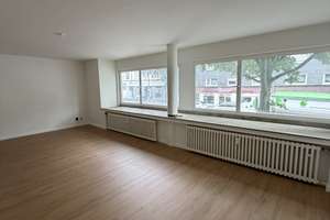 Modernisiertes Loft-Apartment mit großem Wohnbereich in Essen
