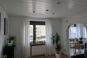 Schöne und modernisierte 4,5-Zimmer-Wohnung mit Balkon in Bochum-Laer