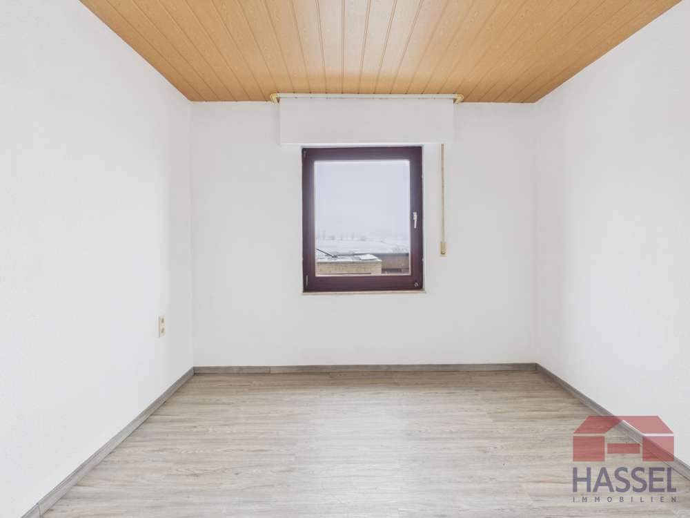 Immobilie in Mechernich - Doppelhaushälfte mit Anbau, Wintergarten und idyllischem Garten – zum Wohlfühlen - Bild 3