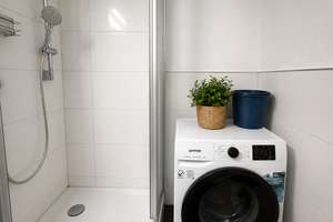 Zentral gelegenes 1-Raum-Apartment attraktiv vermietet – Die vollständige Adresse der Immobilie erhältst du vom Anbieter., 40227 Oberbilk, Düsseldorf – Vorschaubild 9