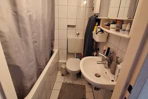 Tauschwohnung: 2 Zimmer am Zülpicher Platz für etwas größeres – Die vollständige Adresse der Immobilie erhältst du vom Anbieter., 50674 Neustadt/Süd, Köln – Vorschaubild 4