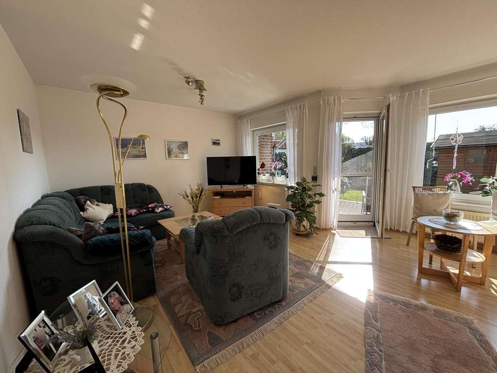 Immobilie in Steinhagen - Attraktive Kapitalanlage in Steinhagen - 2-Zimmer-Eigentumswohnung mit Terrasse und Garten! - Bild 1